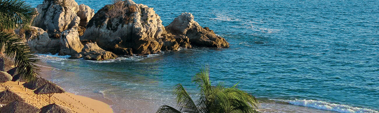 Huatulco Vacation Packages | All Inclusive Resorts