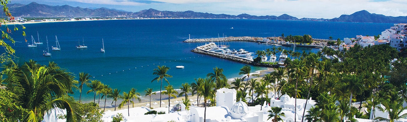 Manzanillo Vacation Packages | All Inclusive Resorts